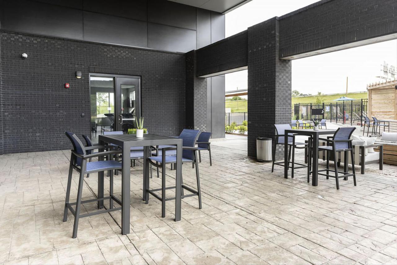 Modern Dwntwn 1 Bdrm Apt Pool Gym Free Parking Indianapolis Exterior foto
